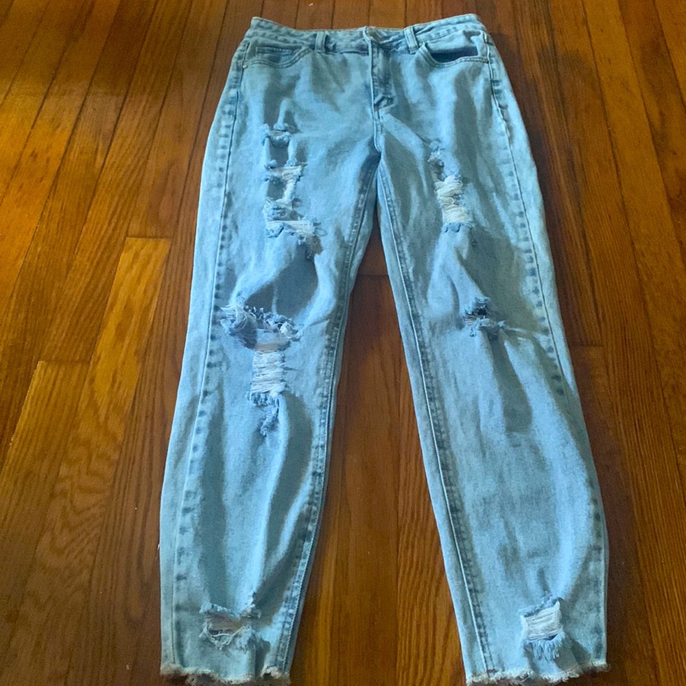 Acid Wash Ripped Boyfriend Jeans
